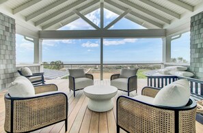 Interior - 3108 Palm by Avantstay Oceanfront, Private Pool, Incredible Views (Isle of Palms)