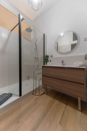 Hair dryer - Bright apartment near thermal baths & parks (Vichy)