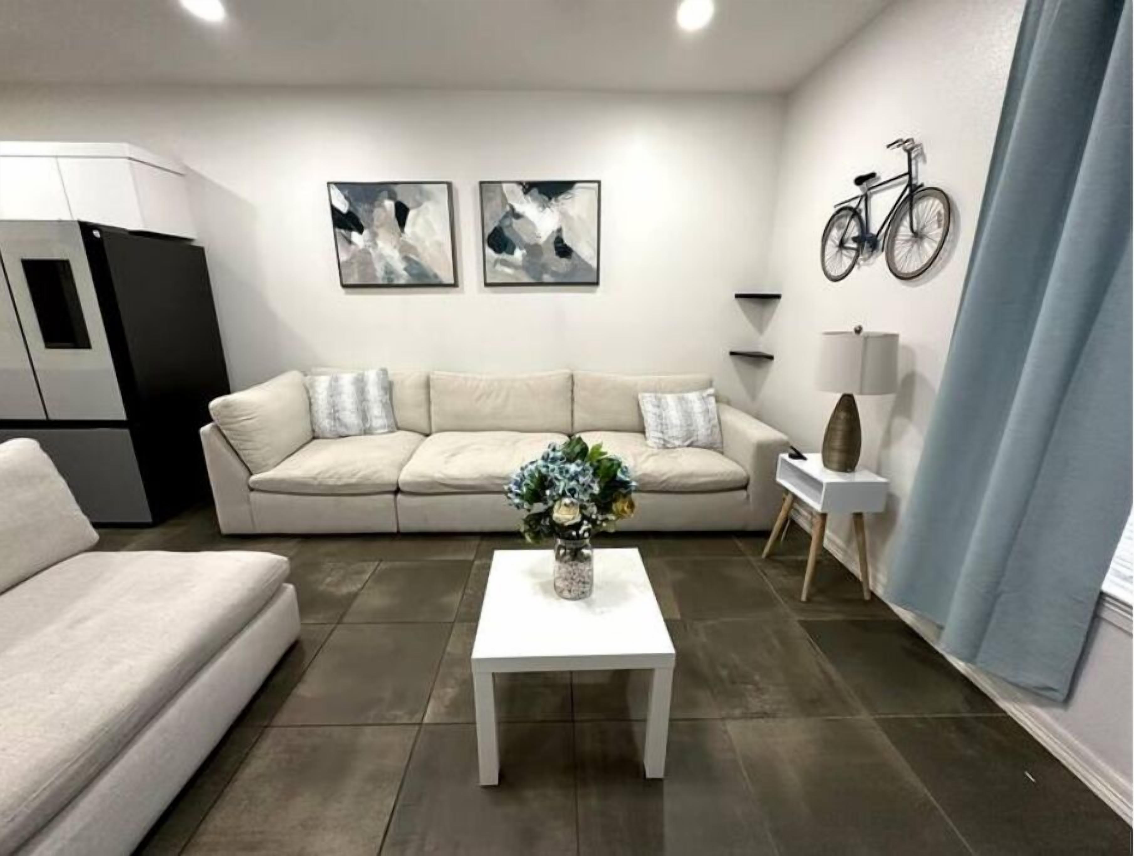 Mikes Place - 3 Q Suite W/ Tv - Pharr, TX