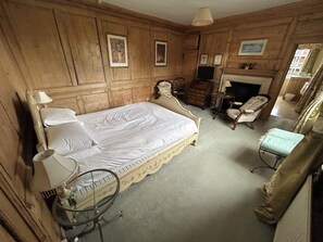Double Room, 1 King Bed, Non Smoking, Garden View | Free WiFi - Abingdon Bed and Breakfast (Abingdon)