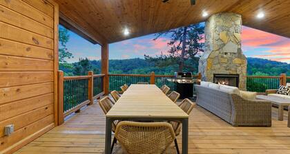 Luxury Retreat in Broken Bow