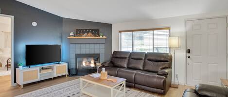 Smart TV, fireplace, books