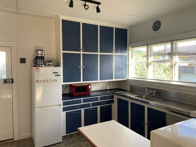 Reefton - Relaxed West Coast Getaway - Close to Town - Pet Friendly