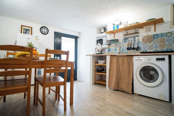 Apartment | Private kitchen