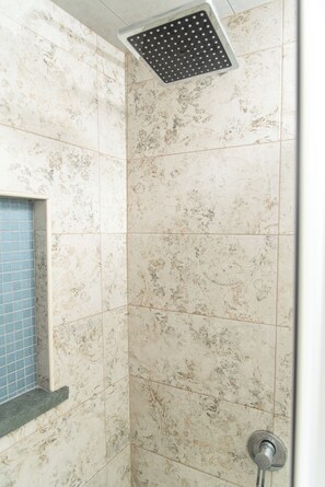 Apartment | Bathroom | Towels - A Casa Di Gio' (Andretta)