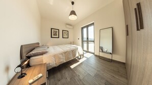 Villa - Ville Petrara: Villa con Piscina e Spa nei Vigneti (San Mango sul Calore)