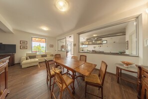 Villa | Private kitchen | Fridge, oven, stovetop, dishwasher