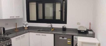 Enjoy 4bedroom villa @ swanlake north coast