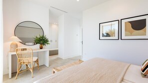 3 bedrooms, iron/ironing board, travel crib, WiFi