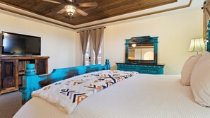 3 chambres, fer et planche à repasser, Wi-Fi, draps fournis