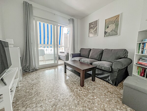 Living room - Charming Summer Rental in the Heart of Nerja (Nerja)