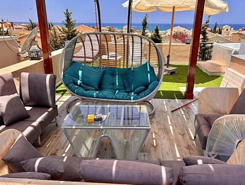 Fancy villa @ mountain view north coast