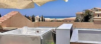 Fancy villa @ mountain view north coast