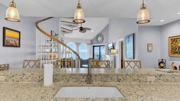 Interior - 518 Seascape Waterfront Views + Community Pool (Isle of Palms)