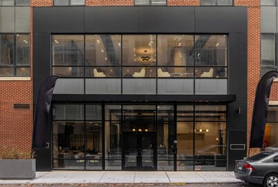 Luxury Apartments by Hyatus Center City