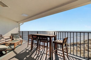 House (3 Bedrooms) | Front of property - 513 Seascape by Avantstay Oceanfront Home w/ Amazing Views & Community Pool Access (Isle of Palms)