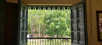 Casa La Herencia in Cauca Viejo with swimming pool, jacuzzi and turkish bath.