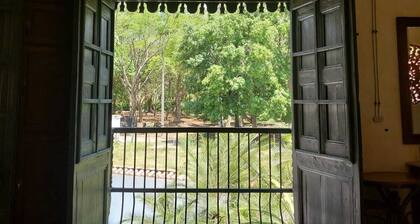 Casa La Herencia in Cauca Viejo with swimming pool, jacuzzi and turkish bath.