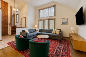 Télévision, baby-foot