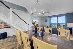 Apartment (3 Bedrooms) | Interior - 423 C Shipwatch by Avantstay Ocean Views Community Pool Close to Beach (Isle of Palms)