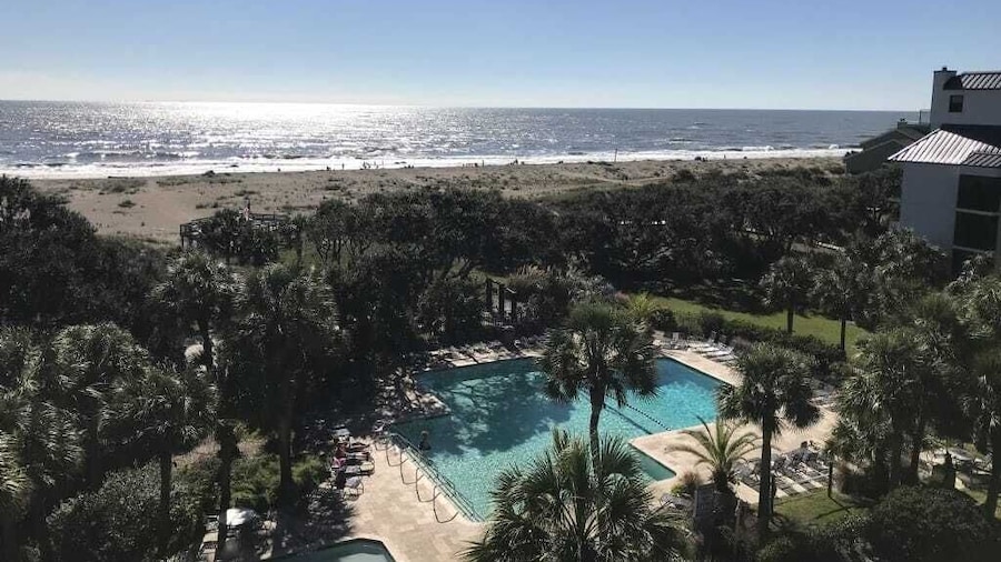 423 C Shipwatch by Avantstay Ocean Views Community Pool Close to Beach