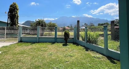 Charming Relax y Naturaleza 2-bedroom house with AC, WiFi in El Eden Cortes