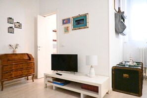 TV