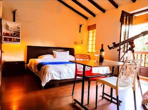 1 bedroom, WiFi - Room with Balcony (Villa de Leyva)