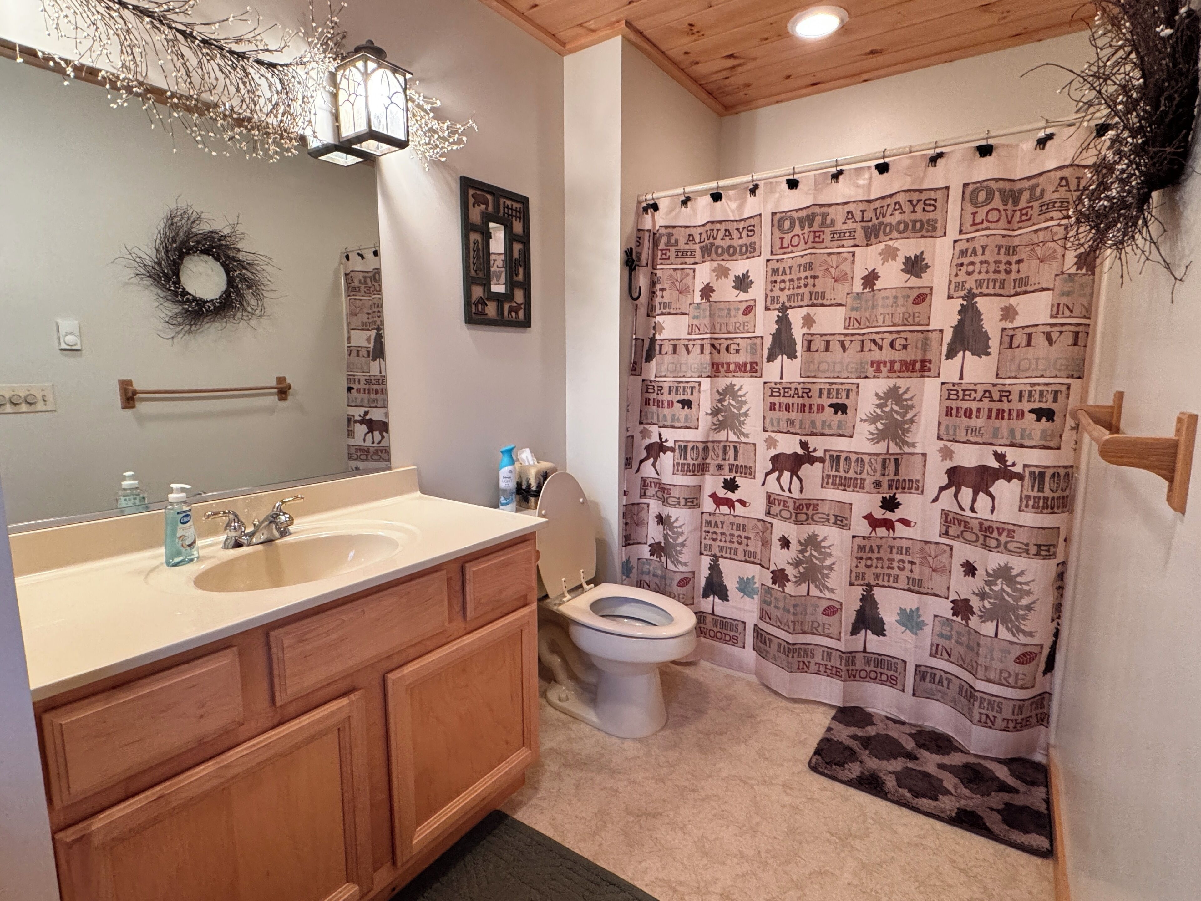 Towels, toilet paper
