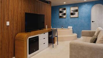 Ropa de cama de alta calidad, edredón, camas con pillow-top y minibar