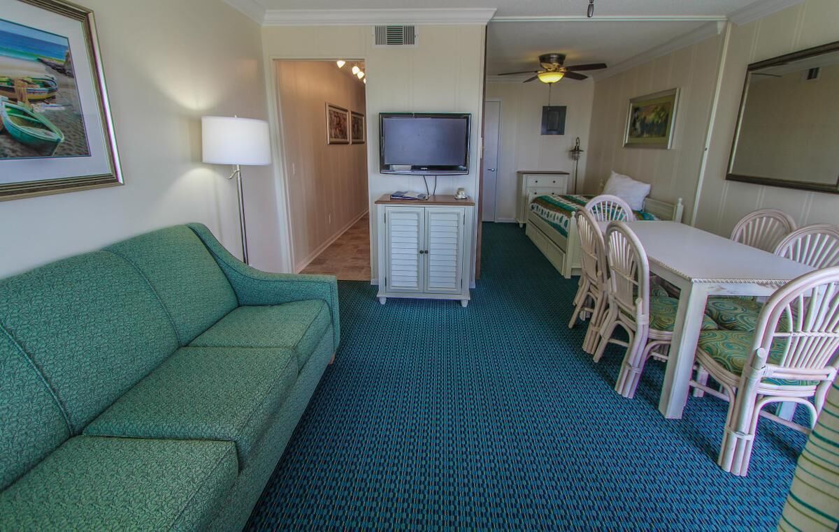 1-bedroom Apartment Near Fort Macon + Beach Access - Atlantic Beach, NC