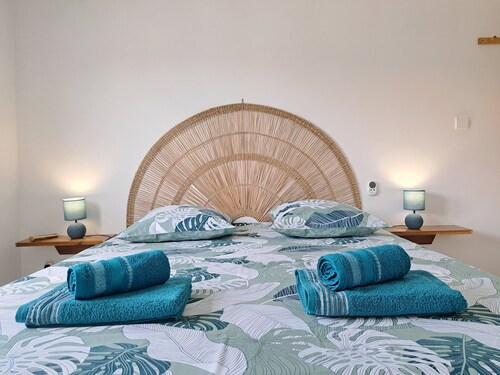 Charming 2-person apartment a stone's throw from the beach