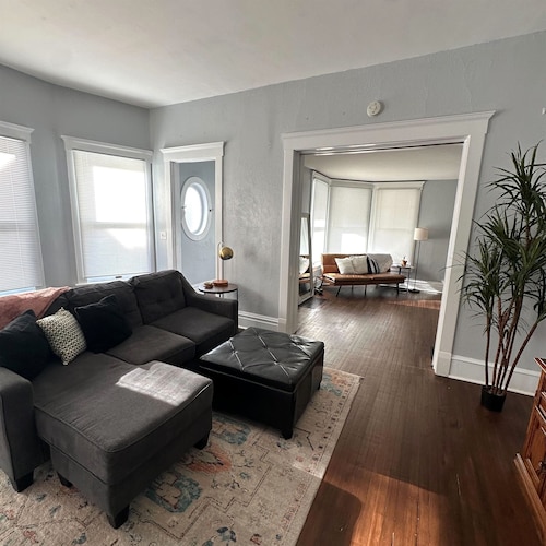 Work & Relax 1BR w/ Office in Prime Location