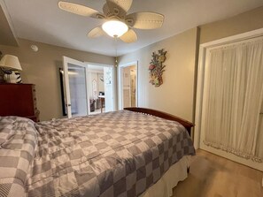 1 bedroom, iron/ironing board, free WiFi