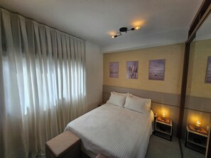 1 chambre, fer et planche à repasser, Wi-Fi, draps fournis