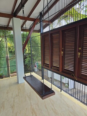 Interior - Kohomba Gaha Residencies – Modern 3BR Apartment with Balcony in Colombo 07 (Colombo)