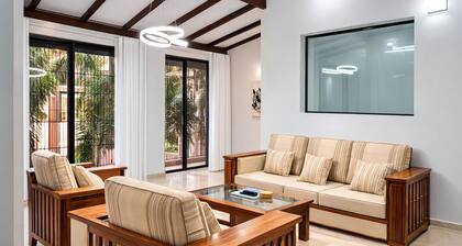 Luxury 3BR Apartment with Balcony in Colombo 7 Prime Location