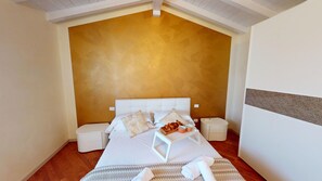 1 soverom, strykejern/-brett, wi-fi (inkludert) og sengetøy