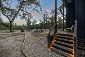 Terrace/patio - Lakeview Haven-Kayak-Fishing (Hammond)