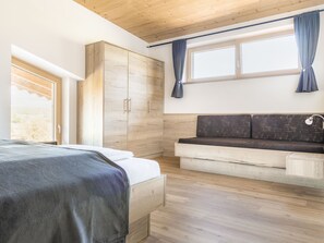 3 Schlafzimmer, WLAN