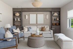 TV connectée, table de tennis de table, imprimantes