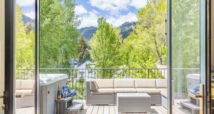 Alpine Rowhouse - Boutique Luxury in Town