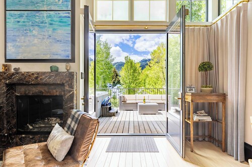 Alpine Rowhouse - Boutique Luxury in Town