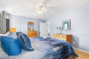 5 bedrooms, free WiFi, bed sheets
