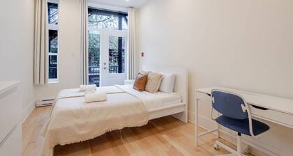 Spacious 4BR Prime MTL Location