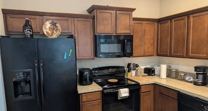 Fabulous 3-bedroom house with WiFi in Tacoma