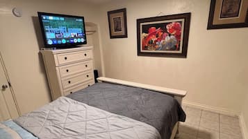 1 bedroom, WiFi, bed sheets