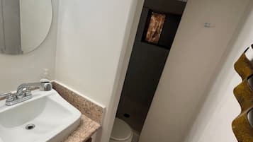 Towels, toilet paper