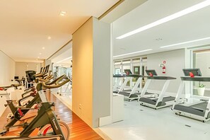 Fitness facility - Estúdio Clean moderno com ar no Lifespace Curitiba (Curitiba)