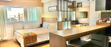 1 Schlafzimmer, Schreibtisch, Bügeleisen/Bügelbrett, Reisekinderbett